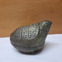 Versand möglich! Kambodschanische Bettelnuss Dose, Vogel