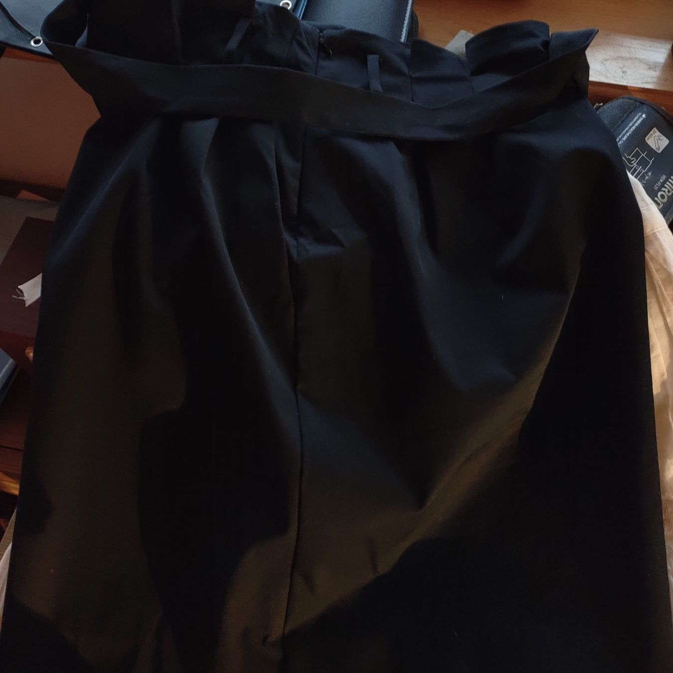 H&M Gonne: Jupe – Usato da La  Tour-de-Trême venduto da Kotochunko 1