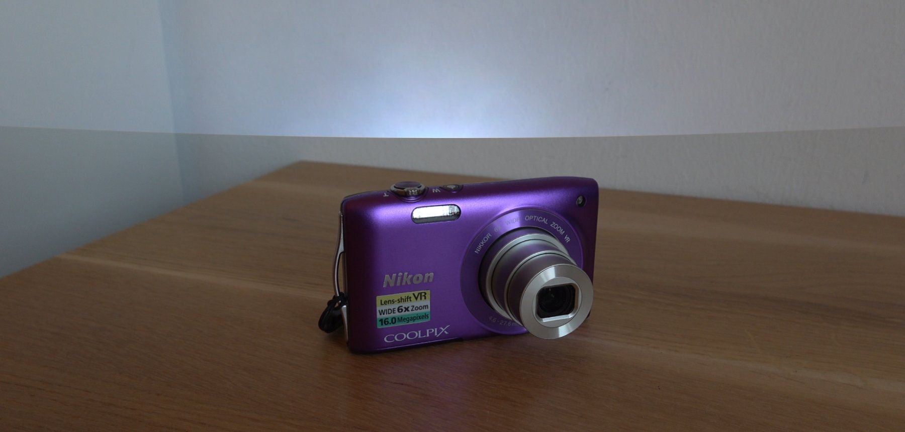 Nikon Fotocamera: Nikon Coolpix S3300 - Lila – Usato da Fribourg venduto da mar_9vlt 7