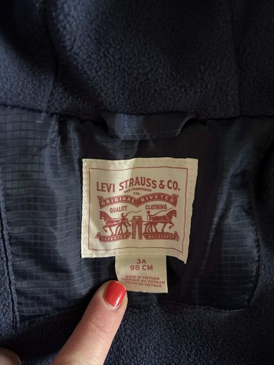 Levi's Giacche & Cappotti: Veste entre-saison Levi’s / taille 98 – Usato da Meyrin venduto da Bronx86 1