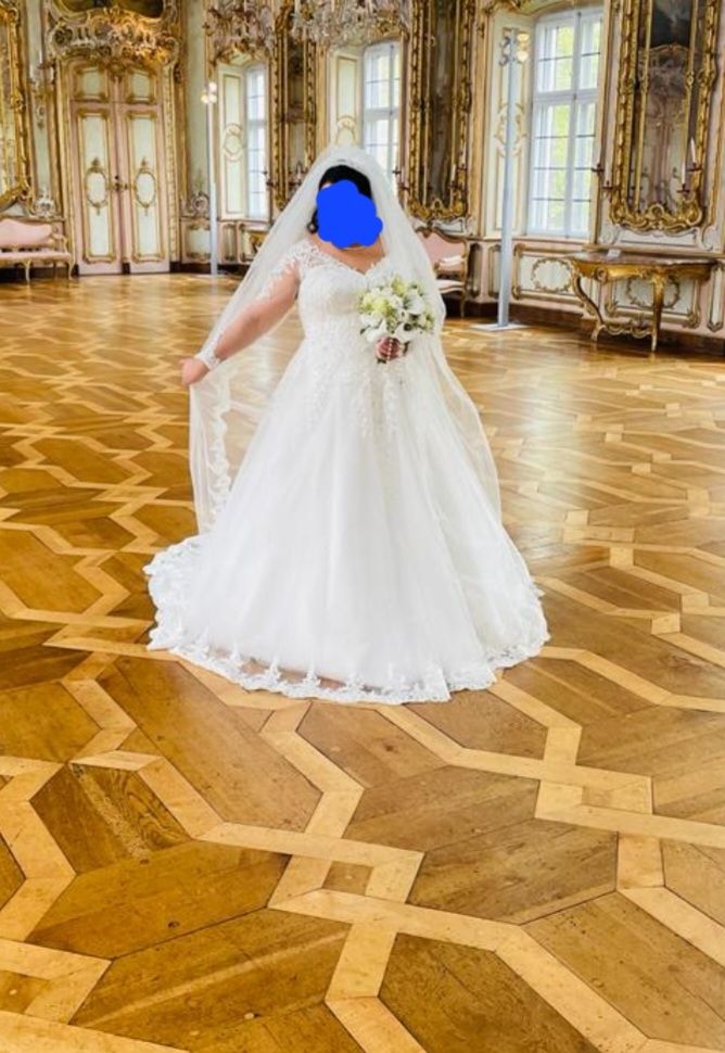 Robes: wunderschönes Hochzeitskleid  – D'occasion à Münchwilen TG par sar_2jzv