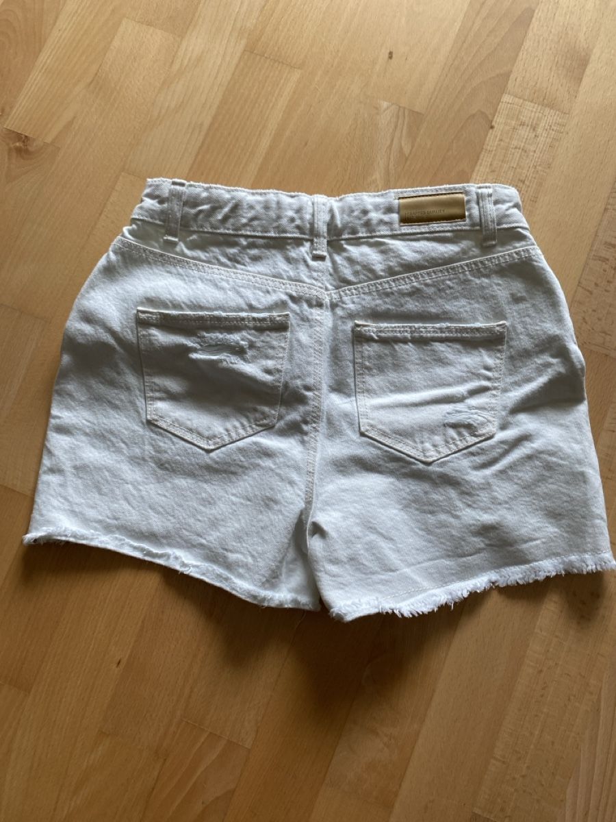 C&A Pantaloni: Jeansshorts Gr. 152 – Usato da Illnau venduto da Dodo115 2
