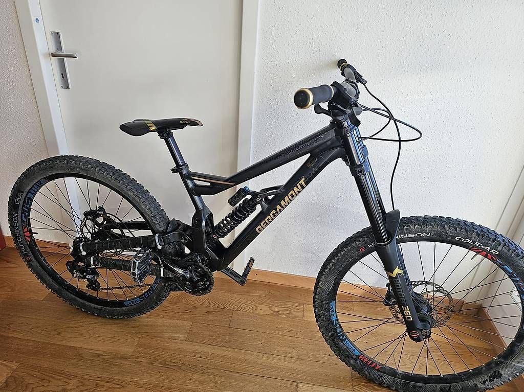 Bergamont Velos: VTT DOWNHILL BERGAMONT – Gebraucht aus Chêne-Bougeries von ilm_ln6h