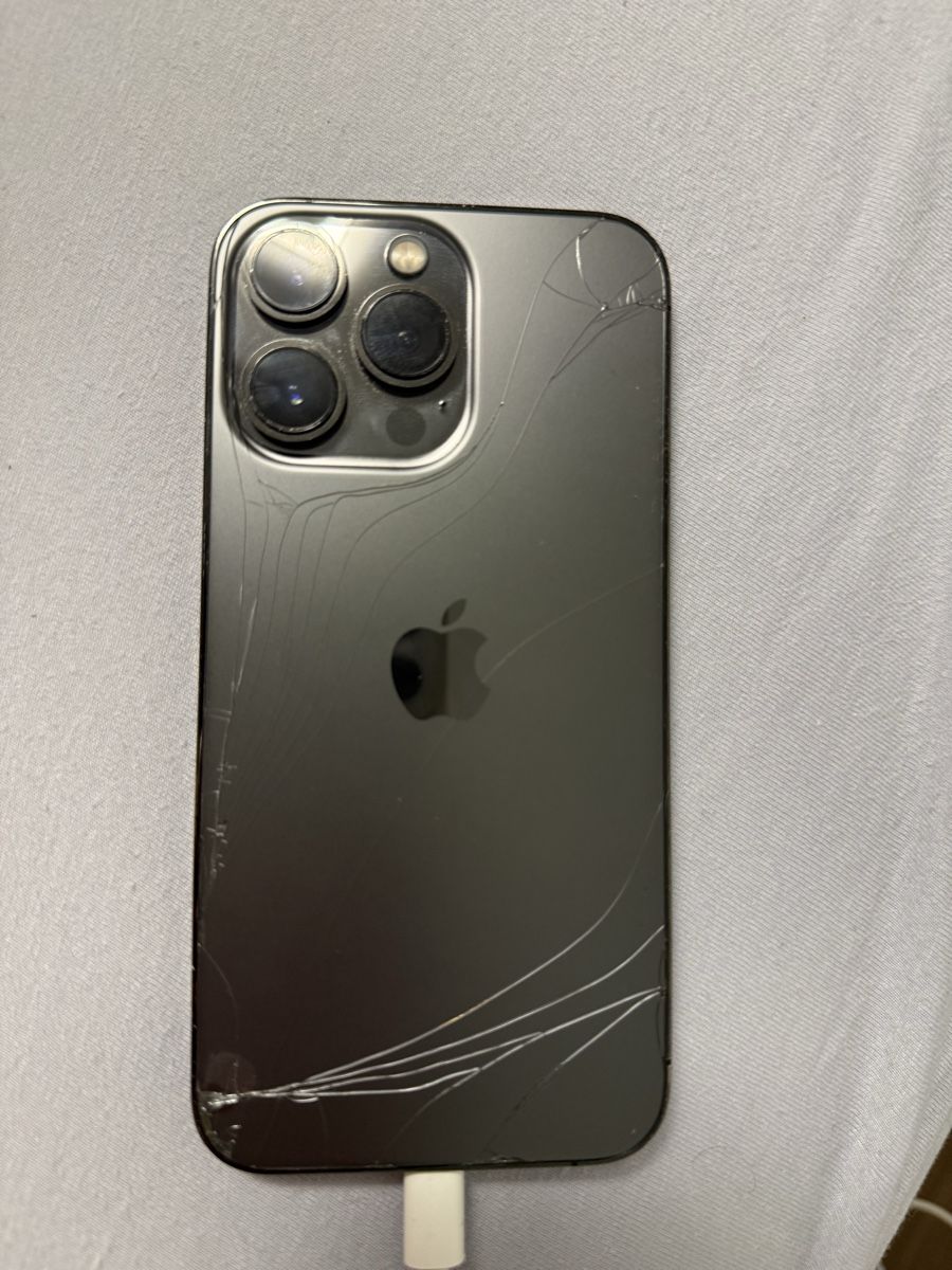 Apple Telefoni cellulari / Smartphones: Iphone 13 Pro 256GB – Usato da Schafisheim venduto da kev_q7x9 1