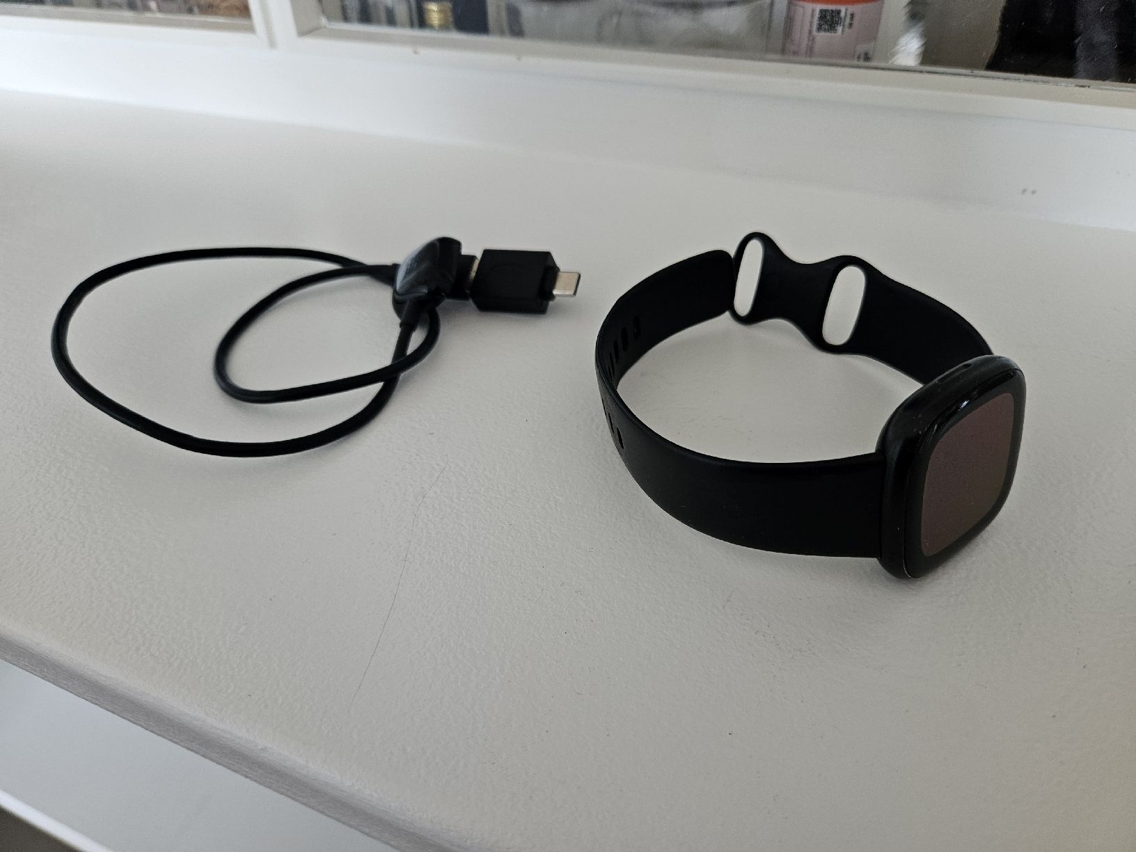 Fitbit Smartwatch: Fitbit Versa 3 Smartwatch schwarz gebraucht – Usato da Kilchberg ZH venduto da Richard_
