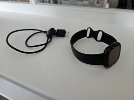 Fitbit Versa 3 Smartwatch schwarz gebraucht