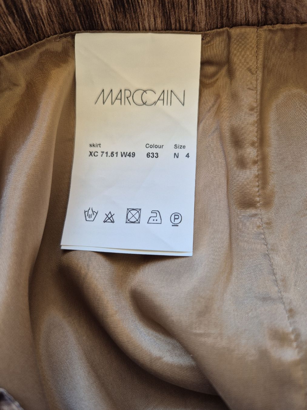 Marc Cain Gonne: Marc Cain Seidenrock N4 Gr40 – Nuovo (secondo la descrizione) da Meggen venduto da topas041 2