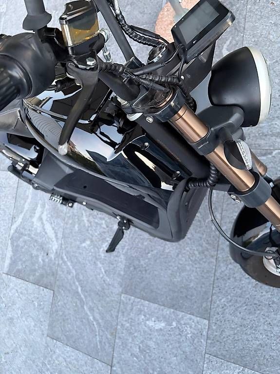 Scooters: City Max RR Schwarz – D'occasion à Dottikon par jolly08 2