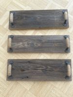 Alte Holzbretter mit Griff als Dekoration zum basteln 