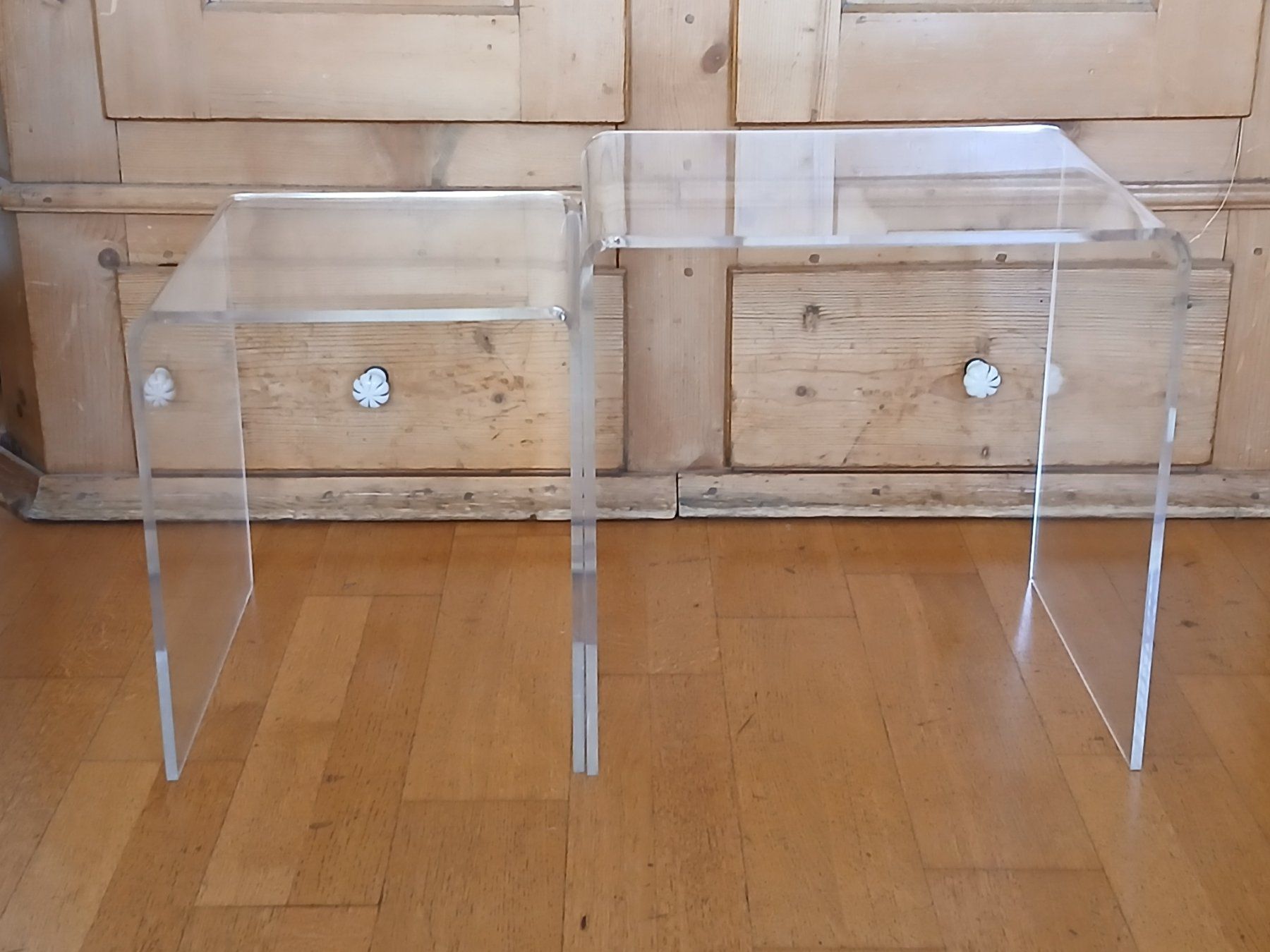 Tavoli: 2 Satztische Acrylglas – Usato da Zumikon venduto da Vollvintage 3