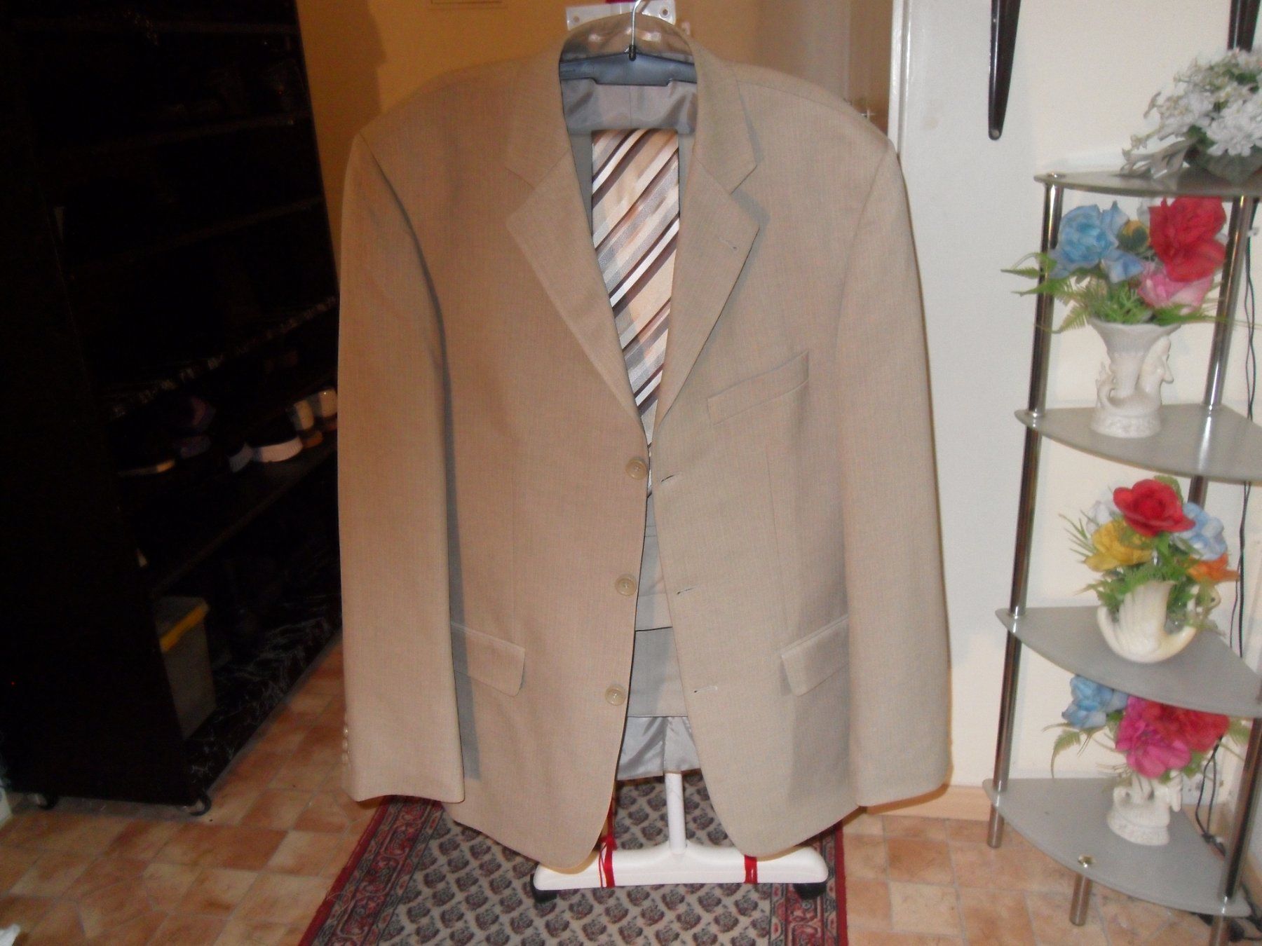 Completi: Herren Anzug grs 50.mit krawatten – Usato da Zuchwil venduto da t.rachel 4