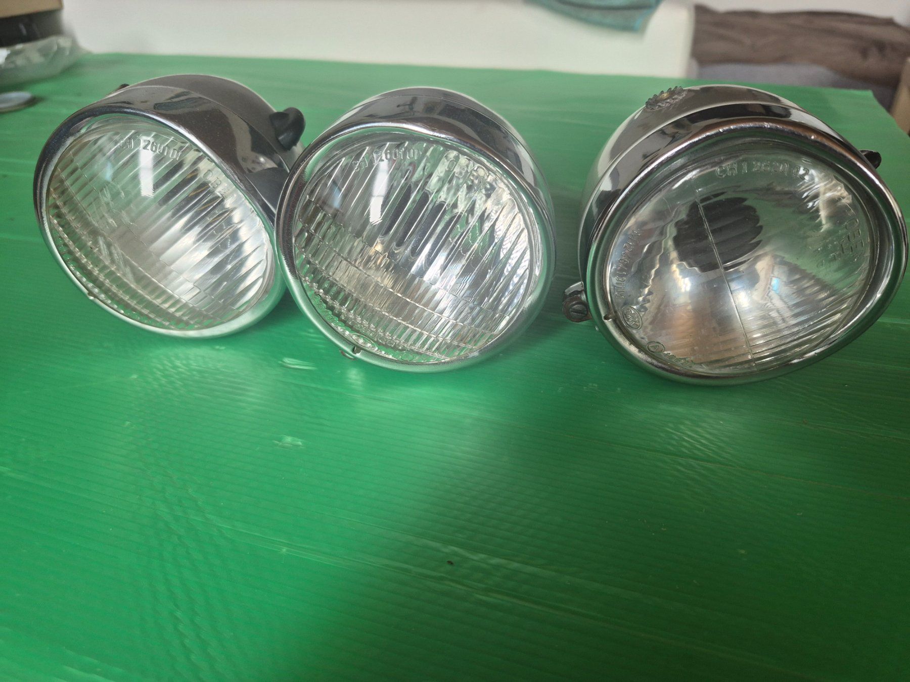 Fari: Phares oeufs (Eierlampe) – Usato da Le Locle venduto da archerblanc 4