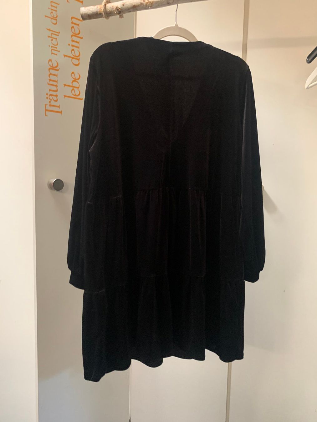 H&M Kleider: kurzes Samtkleid langarm schwarz L – Gebraucht aus St. Gallen von Miousch 6