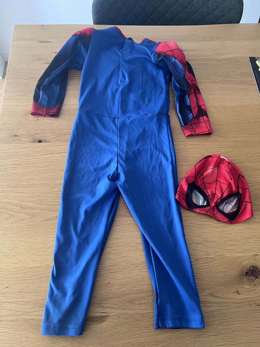 Costumes: Kostüm – D'occasion à Langenthal par Nu89 1