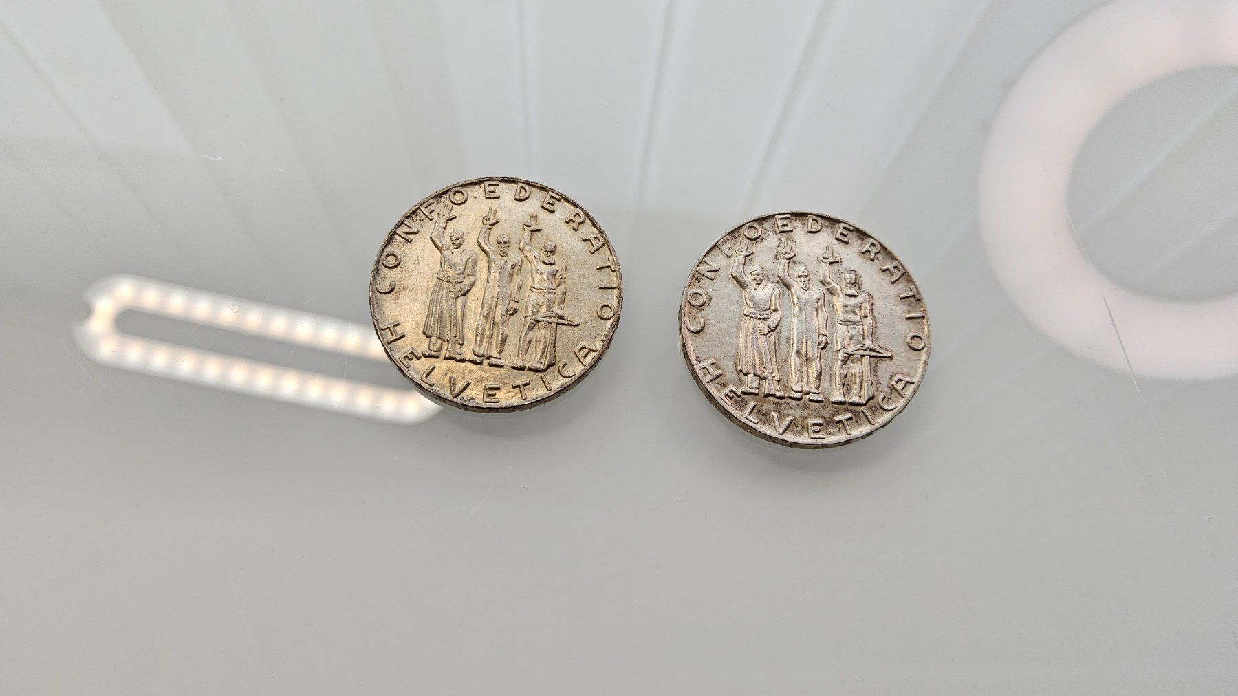 Alle Münzen: 2 Pièces commémorative en argent 1941 – Gebraucht aus Malleray von Frederic24
