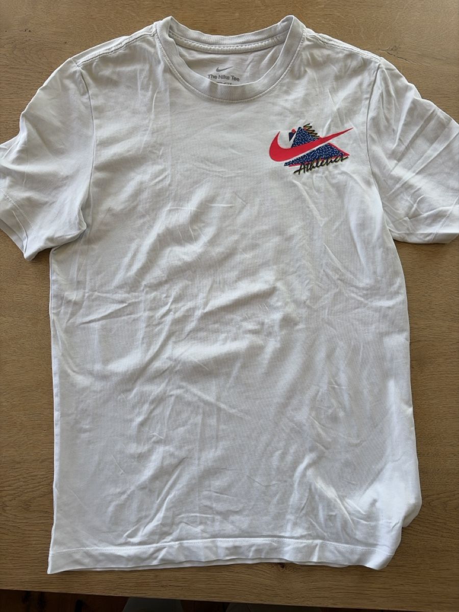 Lotti & Set di vestiti: Drei T Shirts Grösse S – Usato da speicher venduto da danicole 3
