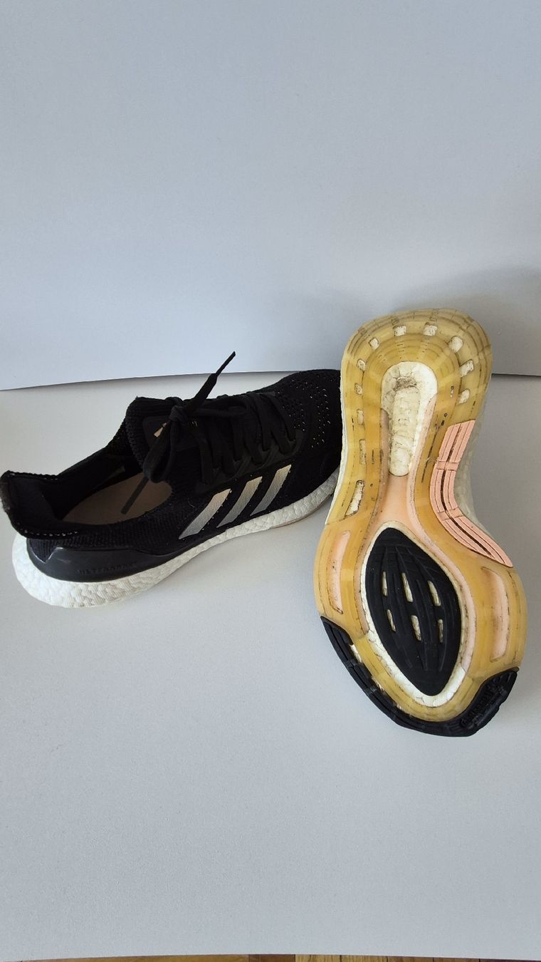 Adidas Scarpe da donna: Adidas Ultraboost 22 Heat.Rdy – Usato da Crans-Montana venduto da san_ska 3