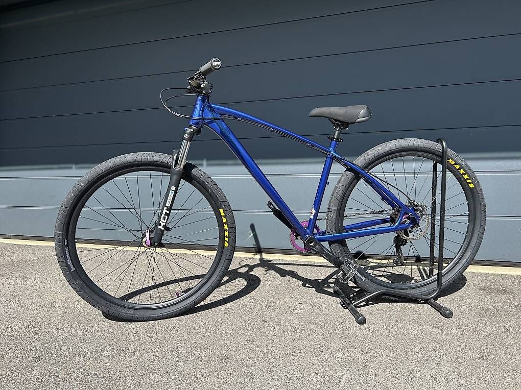 Biciclette: Collective C100 V3 – Usato da Le Pâquier-Montbarry venduto da atajo