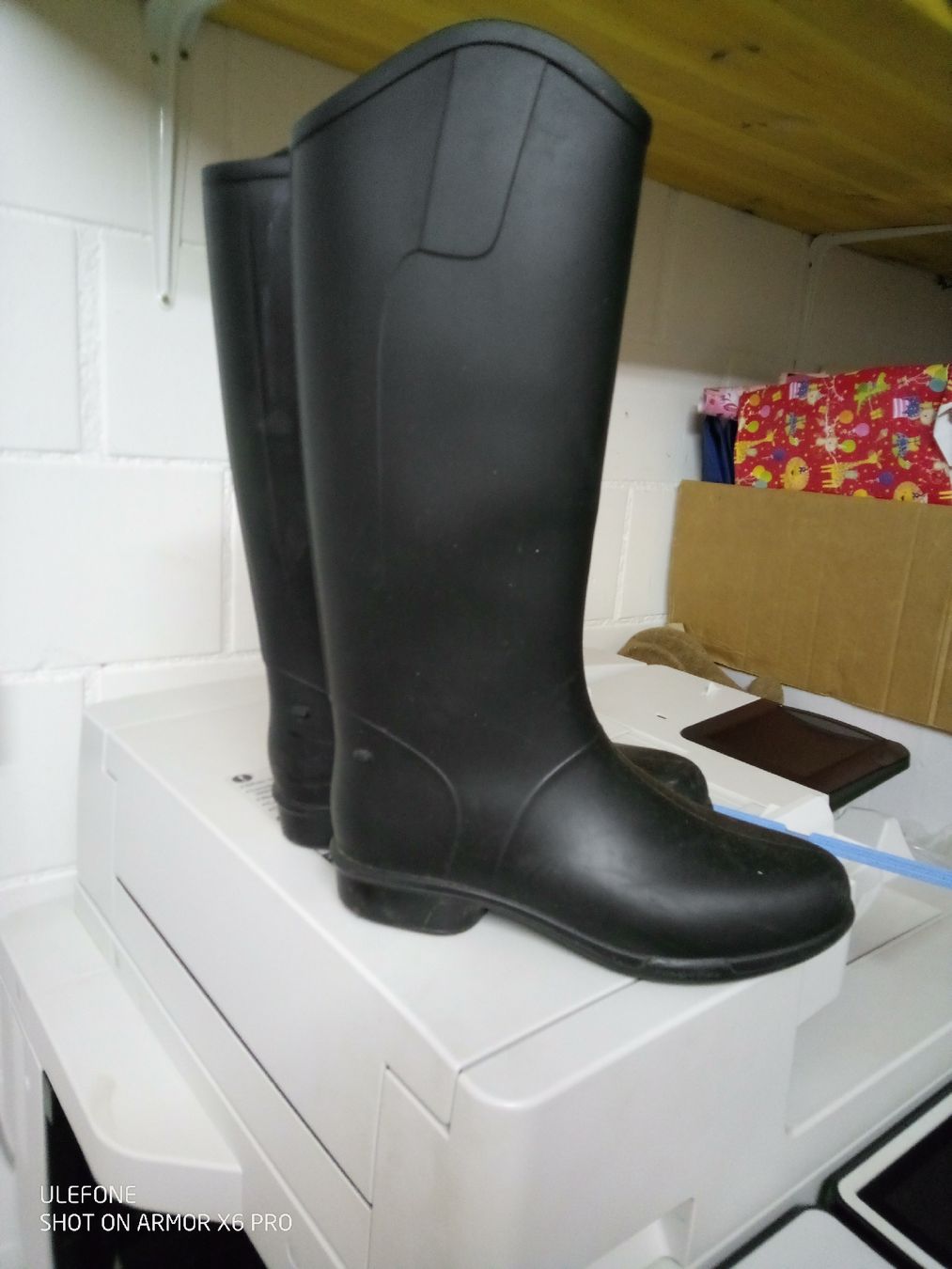 Decathlon Chaussures garçon: Reitstiefel Gr. 35 – D'occasion à Volketswil par Car1 4