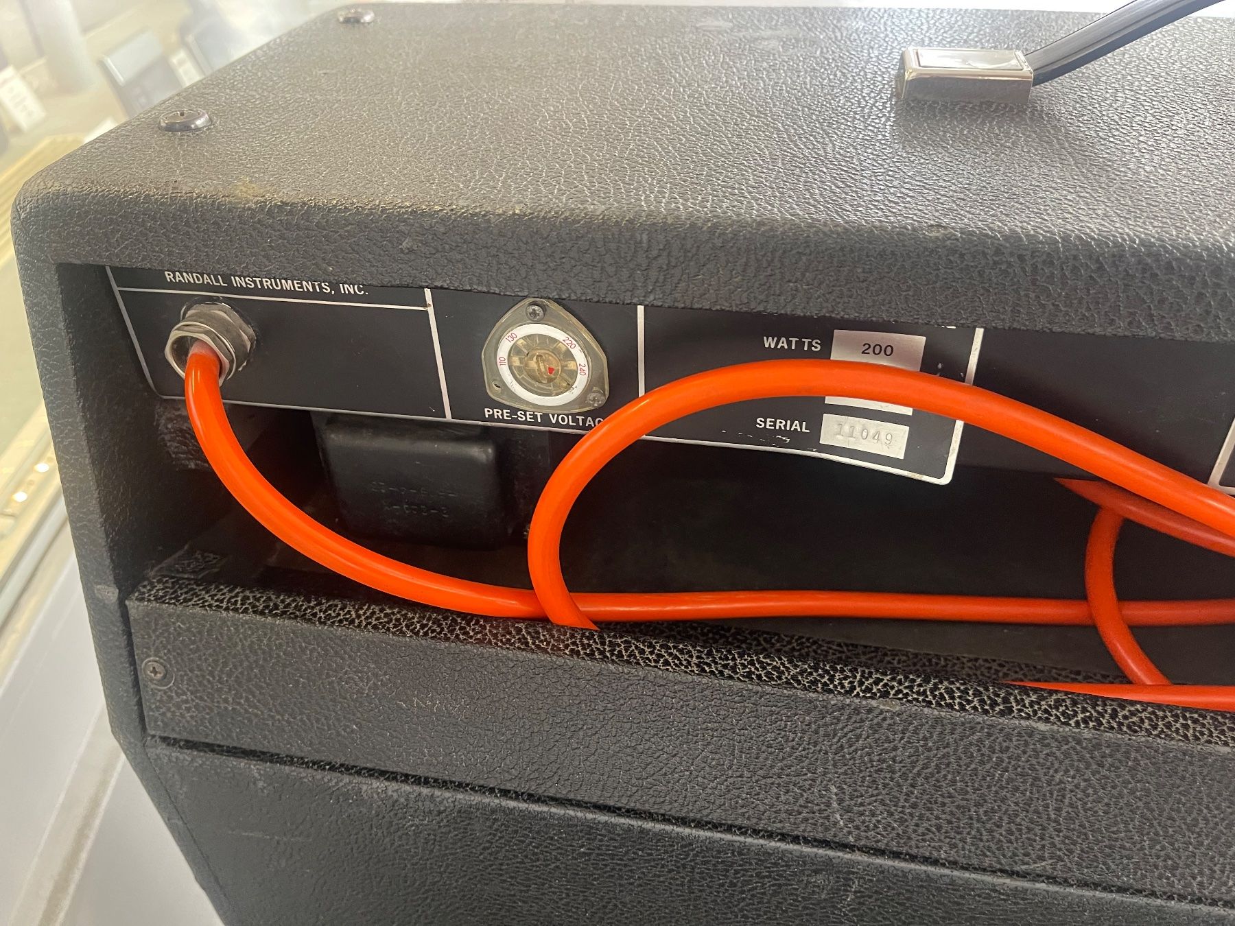 Amplificatori: Bass Amplifier 200w RandalL. Lieferung Gratis – Usato da Thun venduto da Thuno6 5