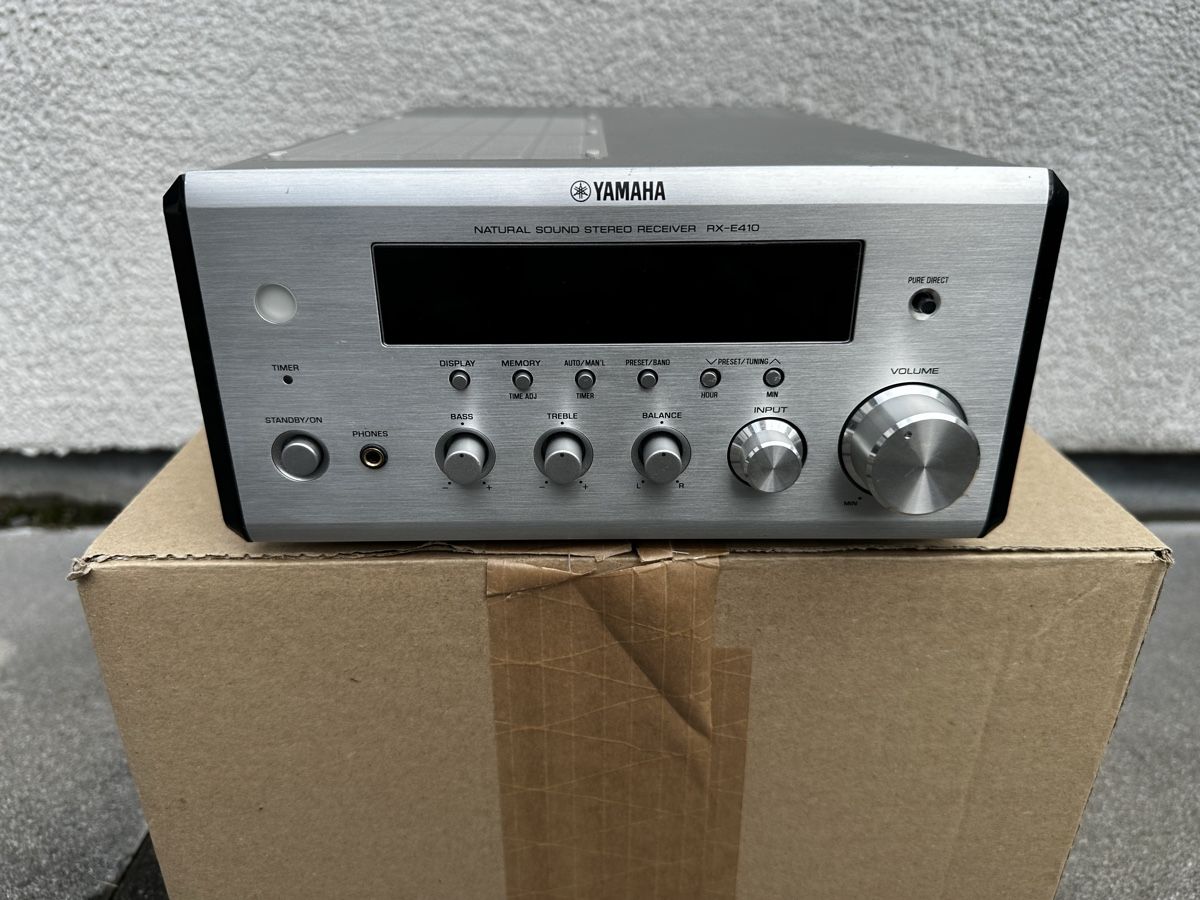 Yamaha Ricevitori: Yamaha RX-E410 Stereo Receiver – Usato da Zürich venduto da deftwow