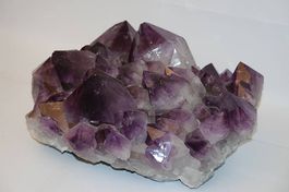 Grosse Amethyst-Stufe  dekoratives Sammlerstück (9.5 kg)
