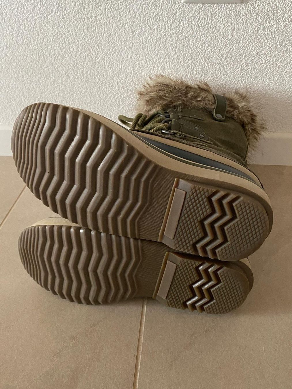 Sorel Damenschuhe: Sorel Winterschuhe Gr. 37 – Gebraucht aus Gais von fam_bt2g 2
