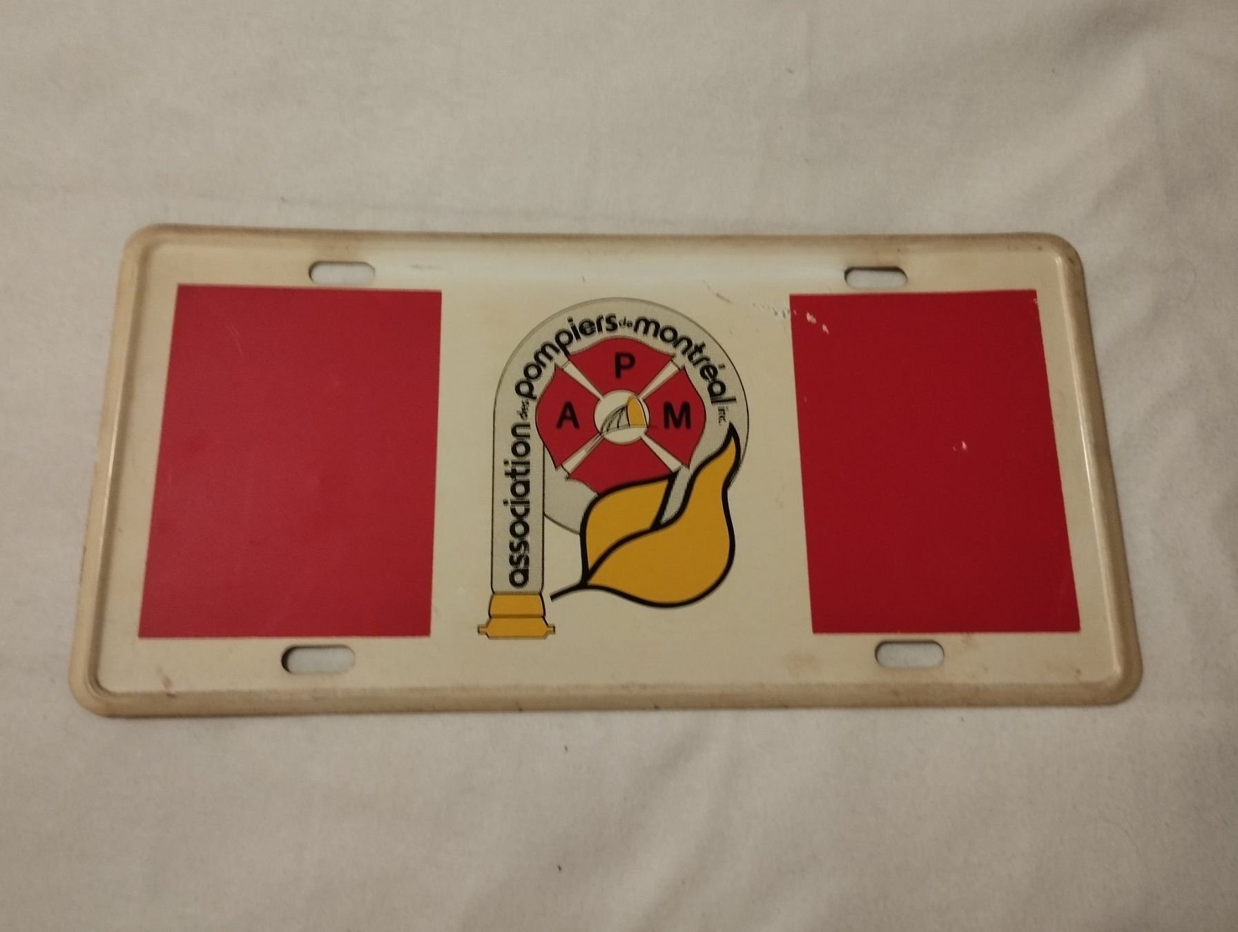 Schilder: Plaque commémorative association Pompier de Montréal – Gebraucht aus Genève von Octo-puces