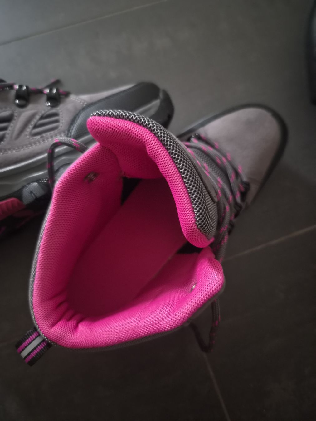 Scarpe da uomo: Wanderschuhe 38/39 Trekkingschuhe Wandern Schuh – Nuovo (secondo la descrizione) da Pratteln venduto da madi1990 3