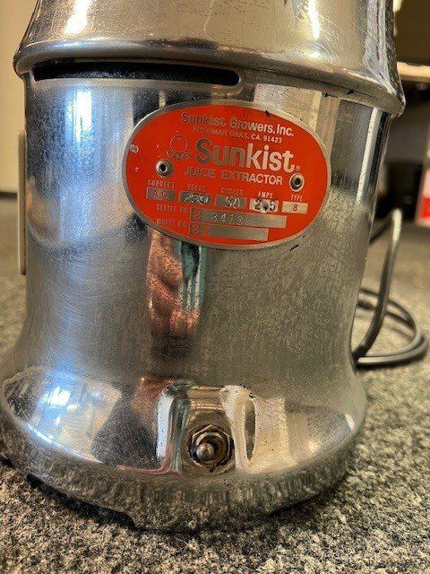 Elettrodomestici da cucina: Vintage Entsafter von Sunkist – Usato da Dürrenäsch venduto da mkc5724 3