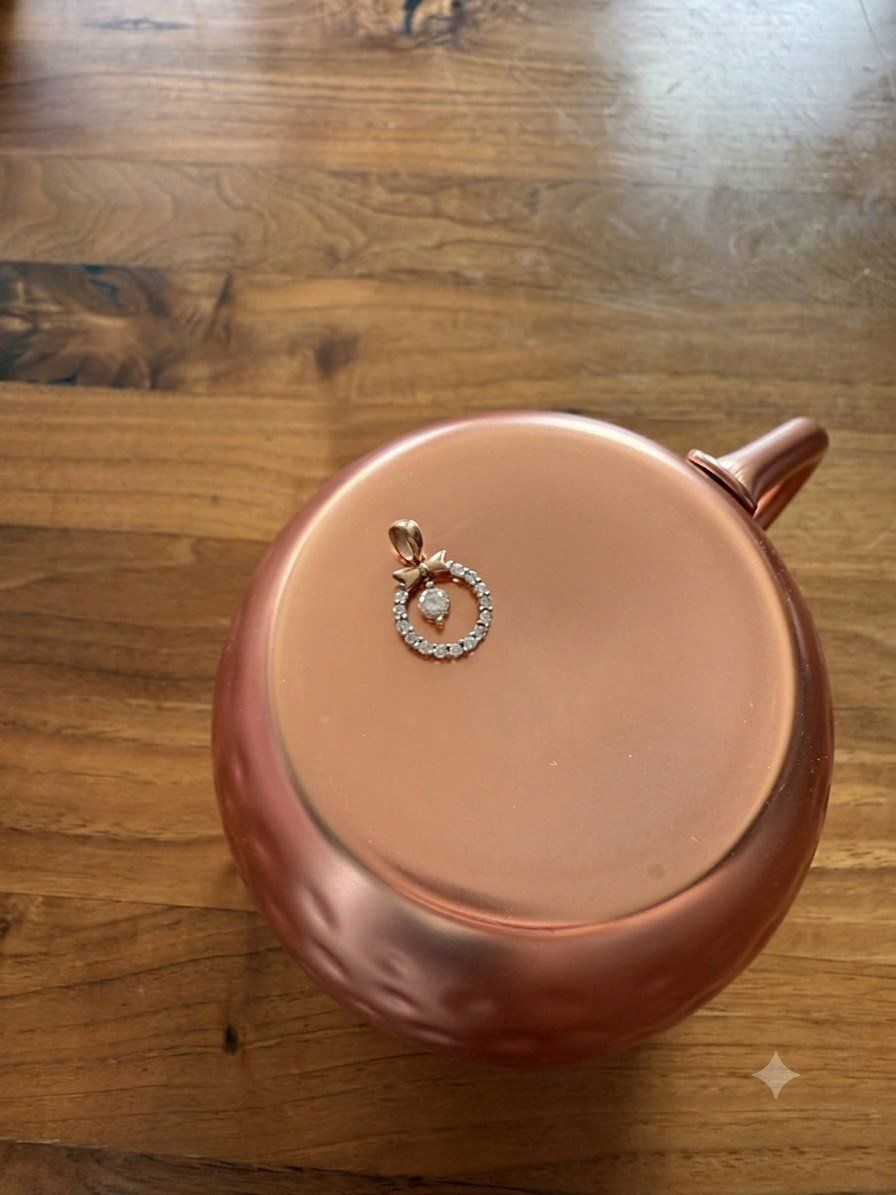 Pendentifs: An elegant and delicate pendant. Rose gold. – D'occasion à Zürich par futurmutur 1