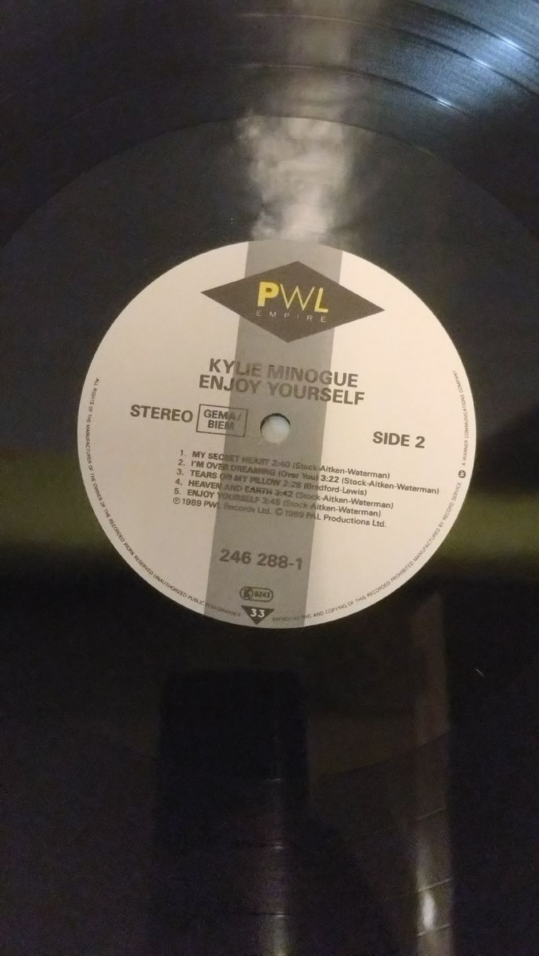 Schallplatten: Kylie Minogue - Enjoy Yourself - Vinyle – Gebraucht aus Farvagny-le-Grand von LaCaverne 6