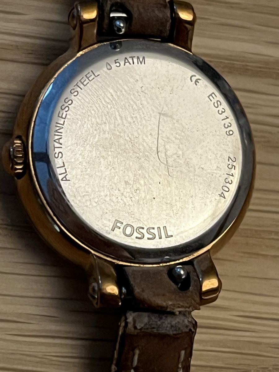 Fossil Orologi: Fossil Damenuhr, Lederarmband – Difettoso da Biel/Bienne venduto da nurrund 2