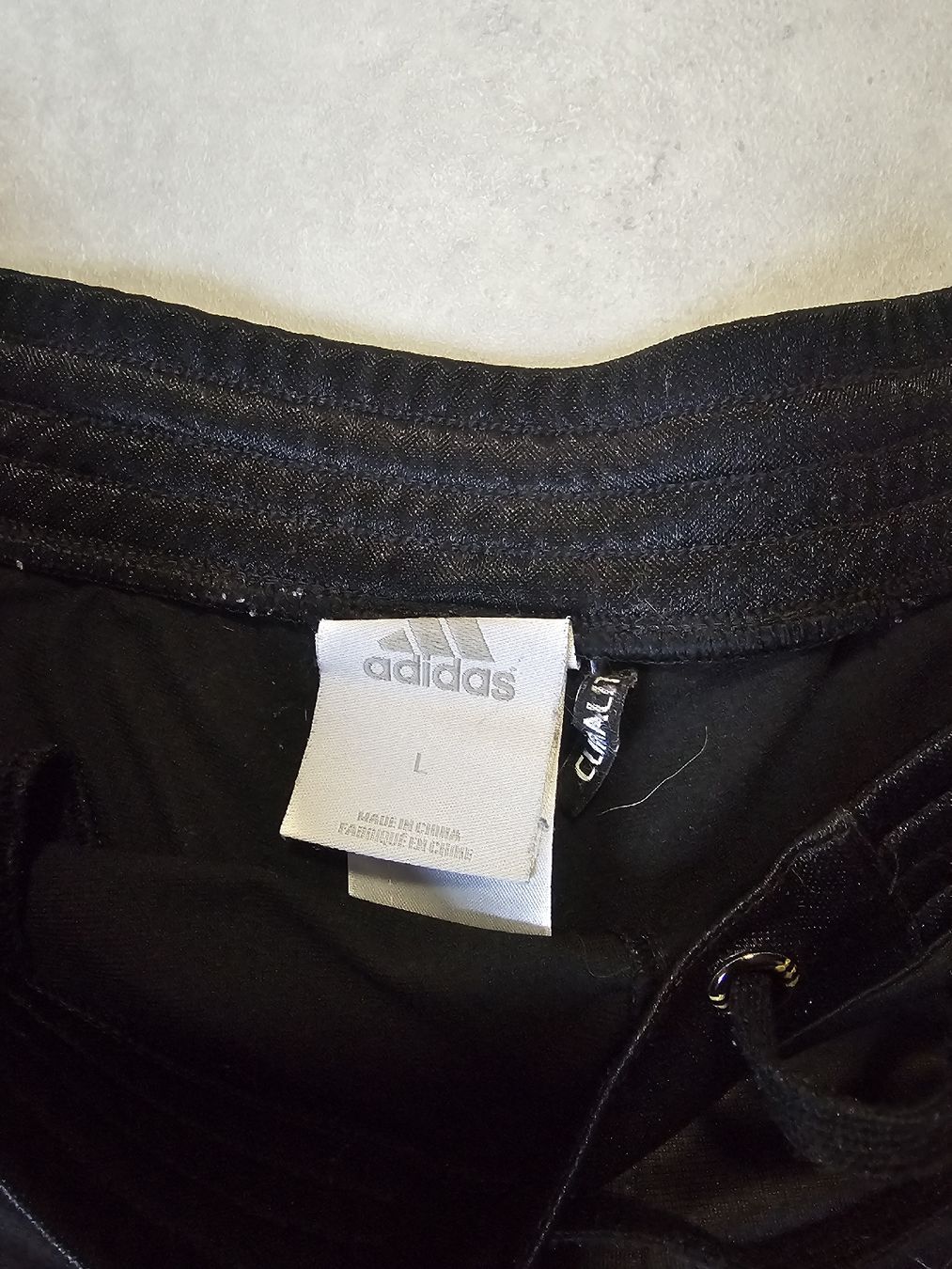 Adidas Hosen: Shorts Adidas noir taille L – Gebraucht aus Sornetan von T.a333 2