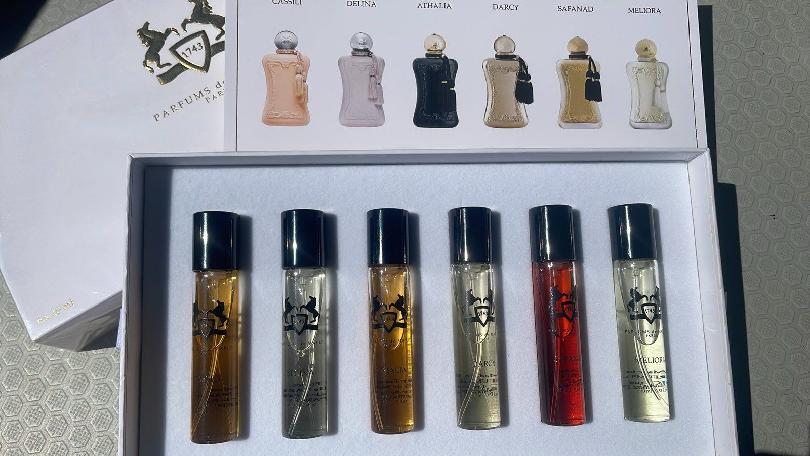 Profumi & Eau de Toilette: Parfums de Marly 6x10ml Feminine Discovery Set – Nuovo (secondo la descrizione) da Flums venduto da Inna77