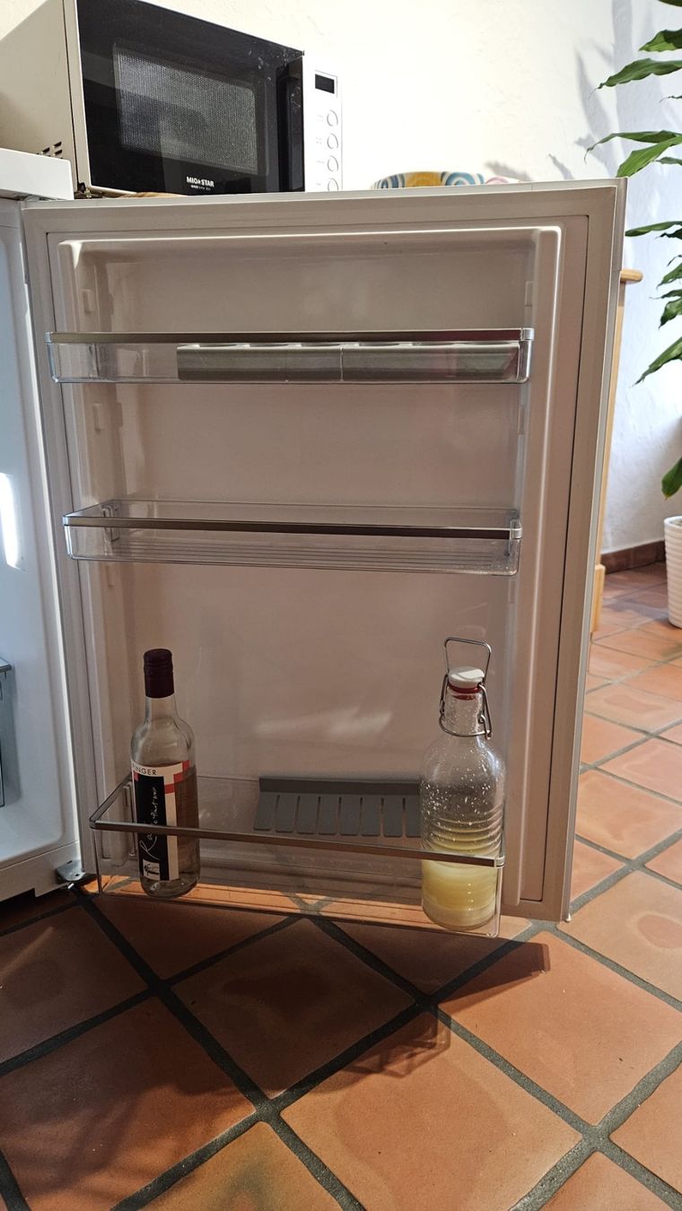 Miele Frigoriferi: Kühlschrank - Miele K 4003 D ws – Usato da Elfingen venduto da urs_gd5w 3