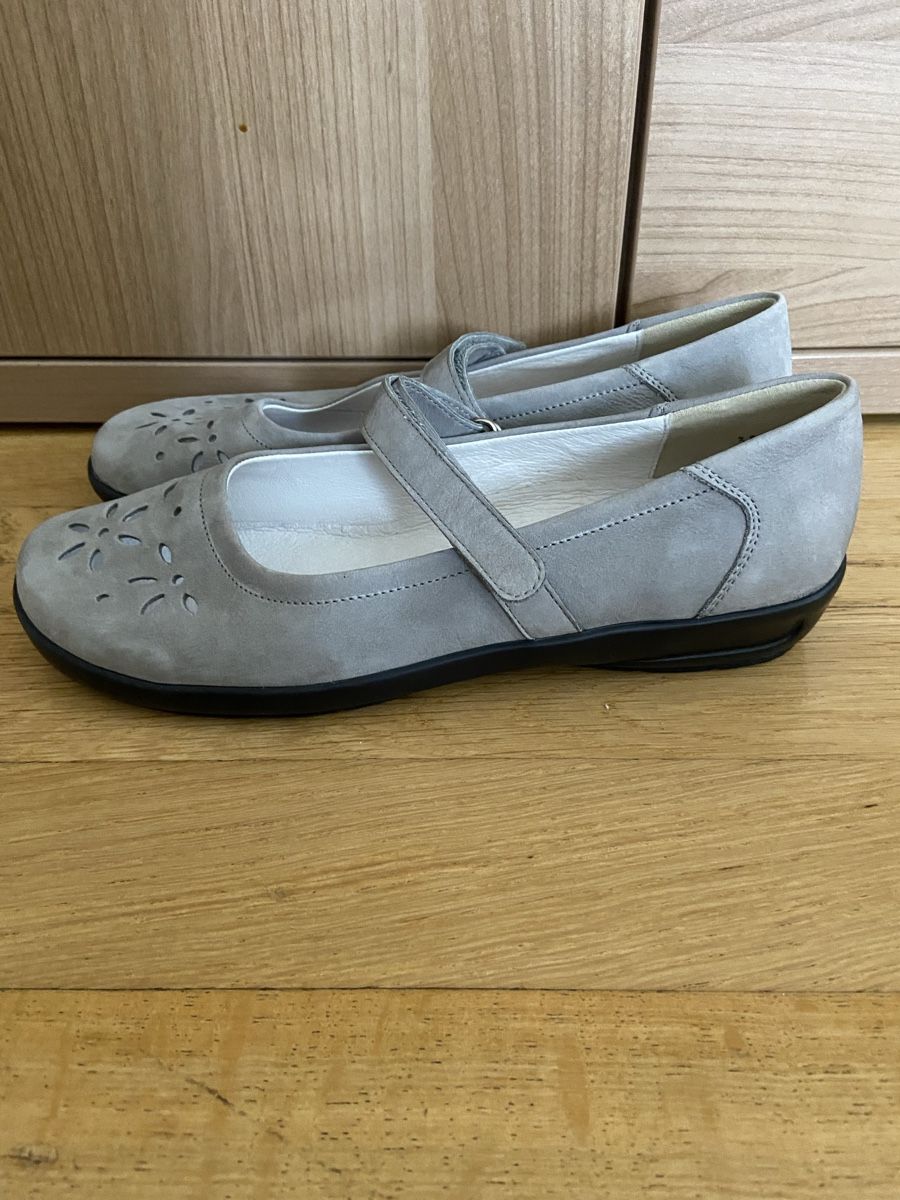 Scarpe da donna: BALLERINA GRÖSSE 6.5 – Nuovo (secondo la descrizione) da Zürich venduto da schneeflocke303 1