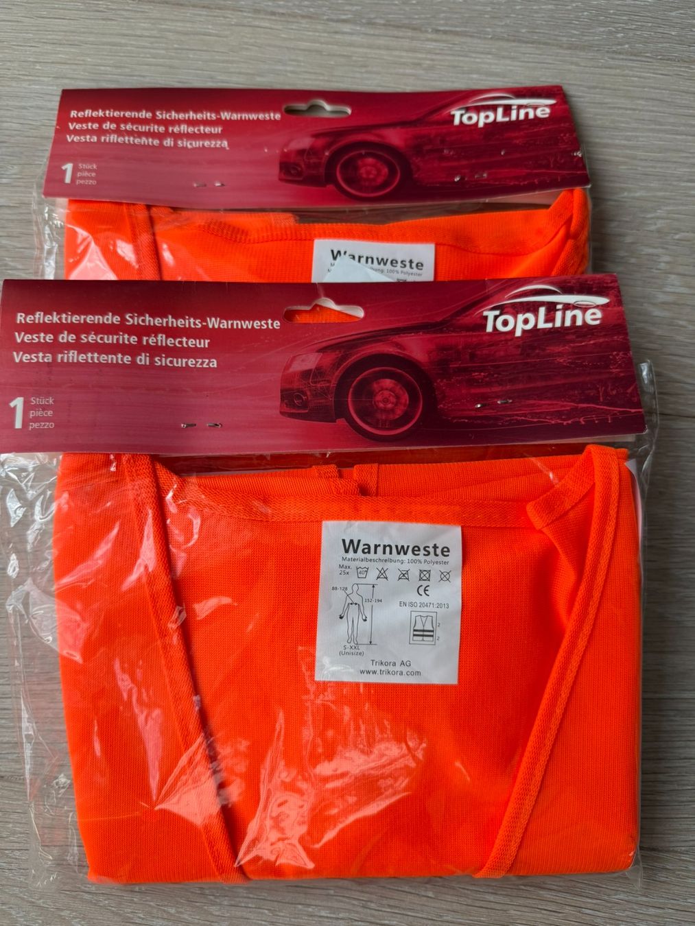 Gilets: 2 Warnwesten / grösse Universal (Neuware) – Neuf avec emballage d'origine à Thalwil par zurich_man