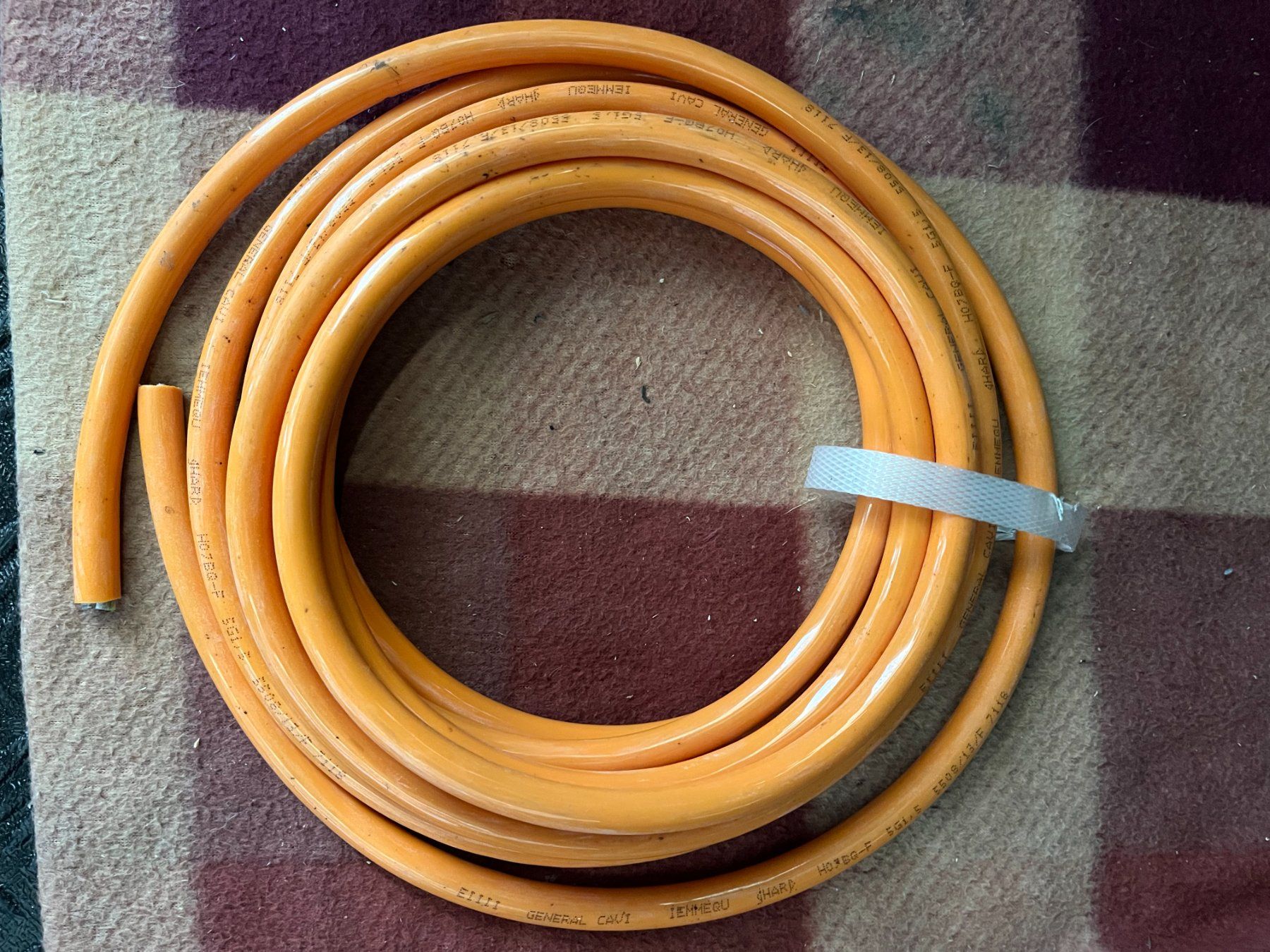 Cavi: PUR Kabel 5x 1.5mm2, 5m – Nuovo (secondo la descrizione) da Dintikon venduto da Redgar58