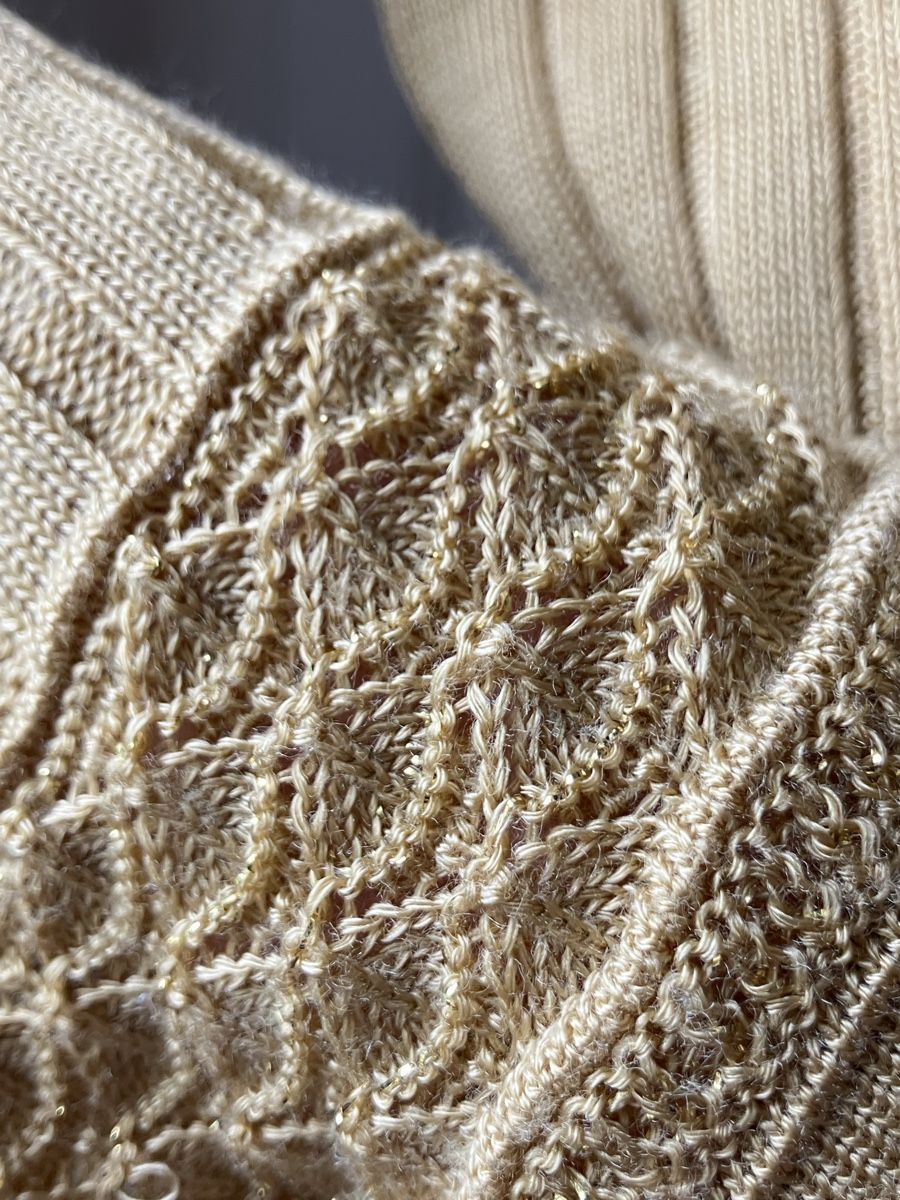 Maglioni & Felpe: Pull beige/doré vintage - TÜTSÜ – Usato da Genève venduto da sunflower.vintage 4