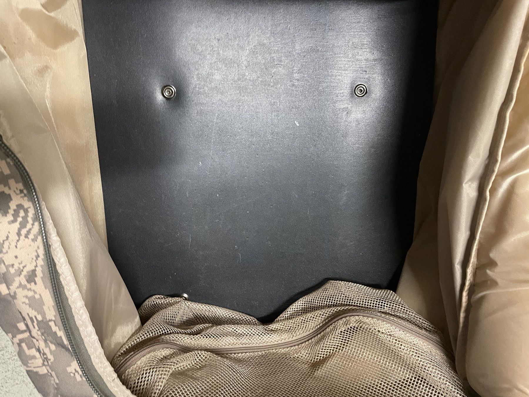Borse: Armee Tasche US Airforce duffle bag – Usato da Wila venduto da Lokelo 9