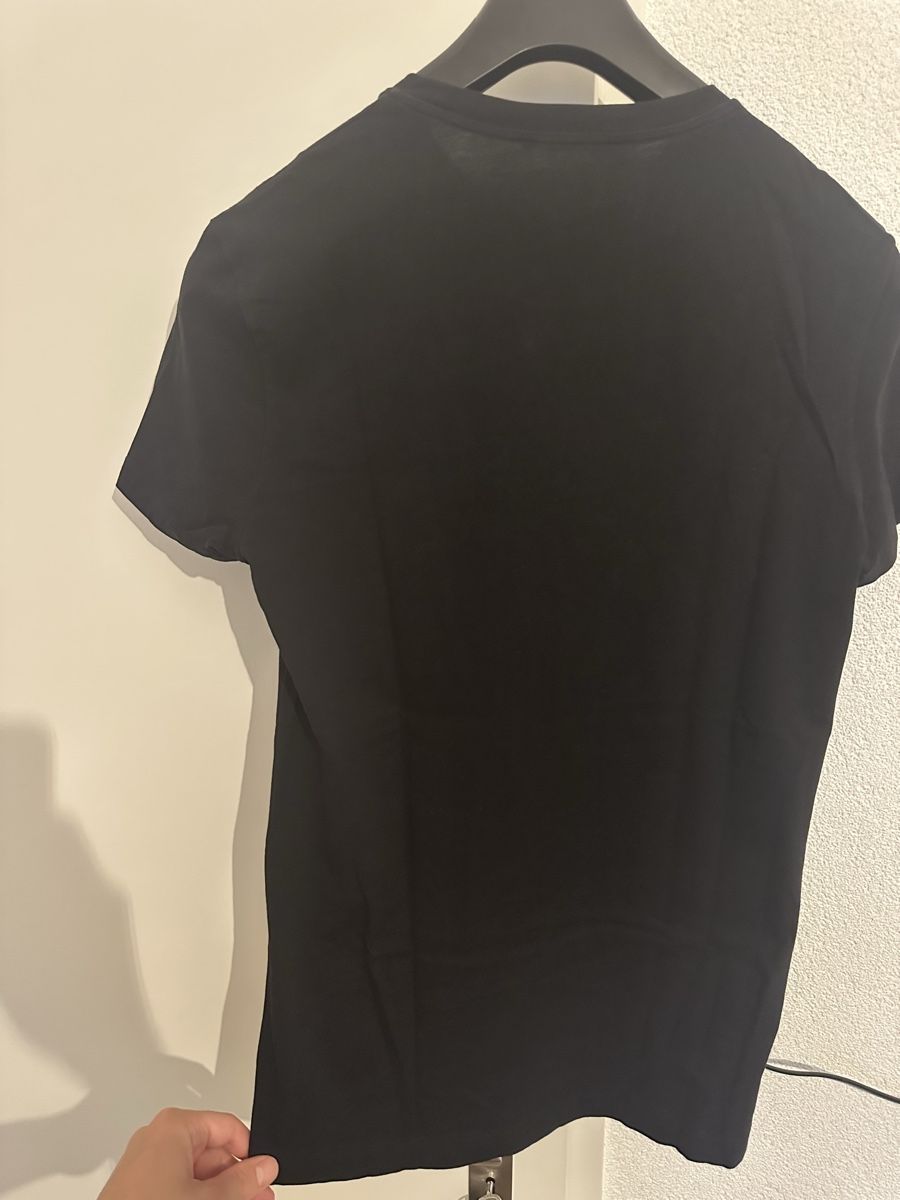 T-shirt: Versace M – Usato da Les Avanchets venduto da luc_5qgm 2