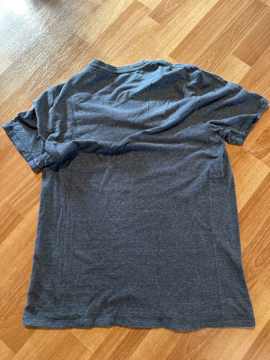 Levi's T-shirt: Levi Strauss T-Shirt, Gr. M, einf. Brustweite 45 cm – Usato da St.Gallen venduto da maierm01 2