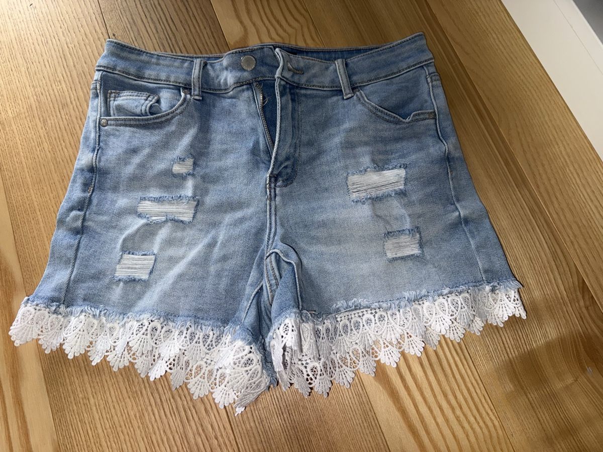 Jeans: Jeans shorts – Neu (gemäss Beschreibung) aus Itingen von jessi811