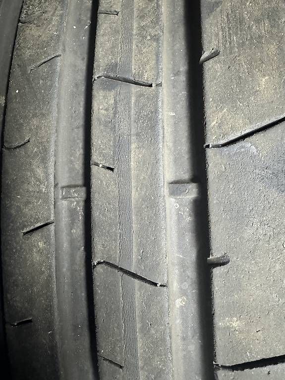 Pneumatici & Ruote complete: 2x 235/35R20 Pirelli P-Zero – Usato da Emmen venduto da MSport111 2