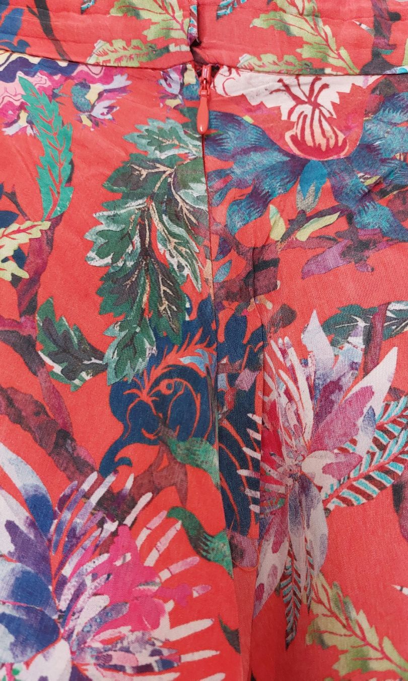 H&M Gonne: H&M jupe à fleurs multicolore – Usato da Vevey venduto da latessinoise 1