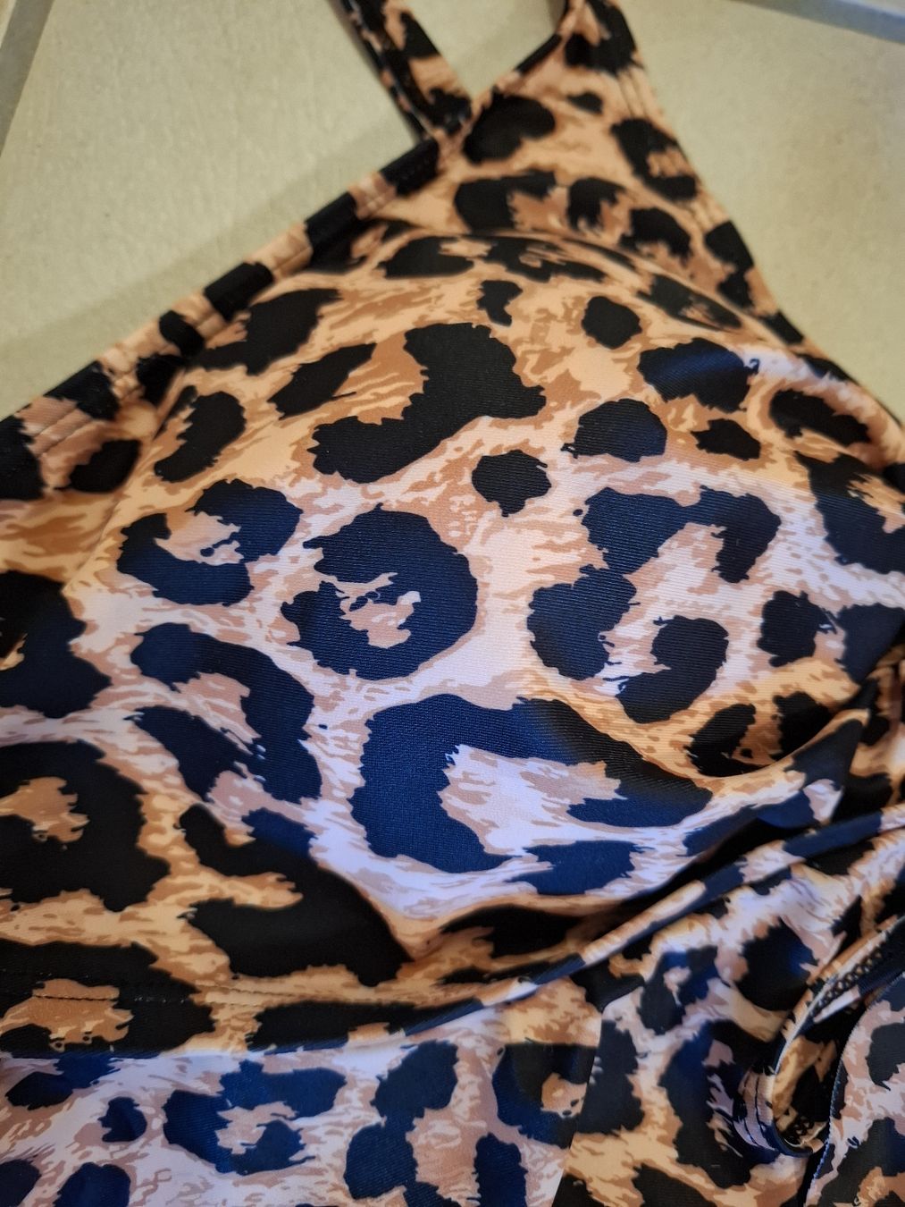 Badekleider & Bikinis: Bikini mit schwarzer Hose, Grösse 4XL – Neu und originalverpackt aus Lütisburg von amerika123 1