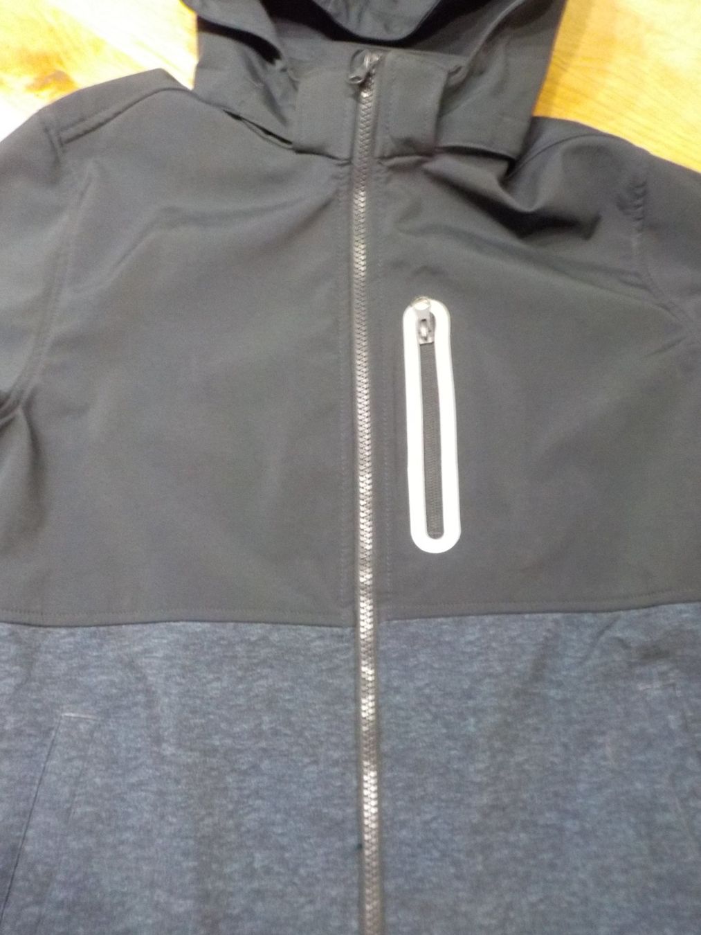 Nike Lotti di vestiti: Kleiderpaket 2teilig Grösse 158-170 – Usato da Zürich venduto da piervier4 5