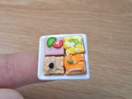 Canape Teller Handgemacht, Keramik, auch für Maileg