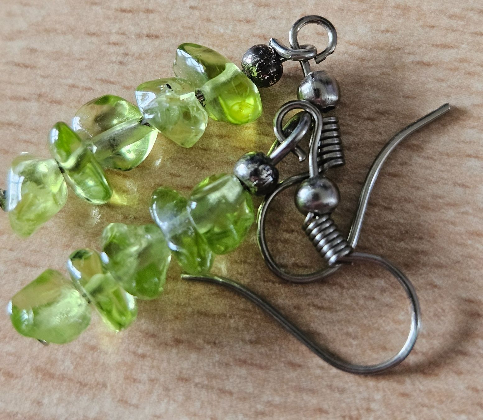 Orecchini pendenti & Orecchini a lobo: Ohrringe grüner Stein 2,9g – Usato da Hägglingen venduto da pri_zdz5 4